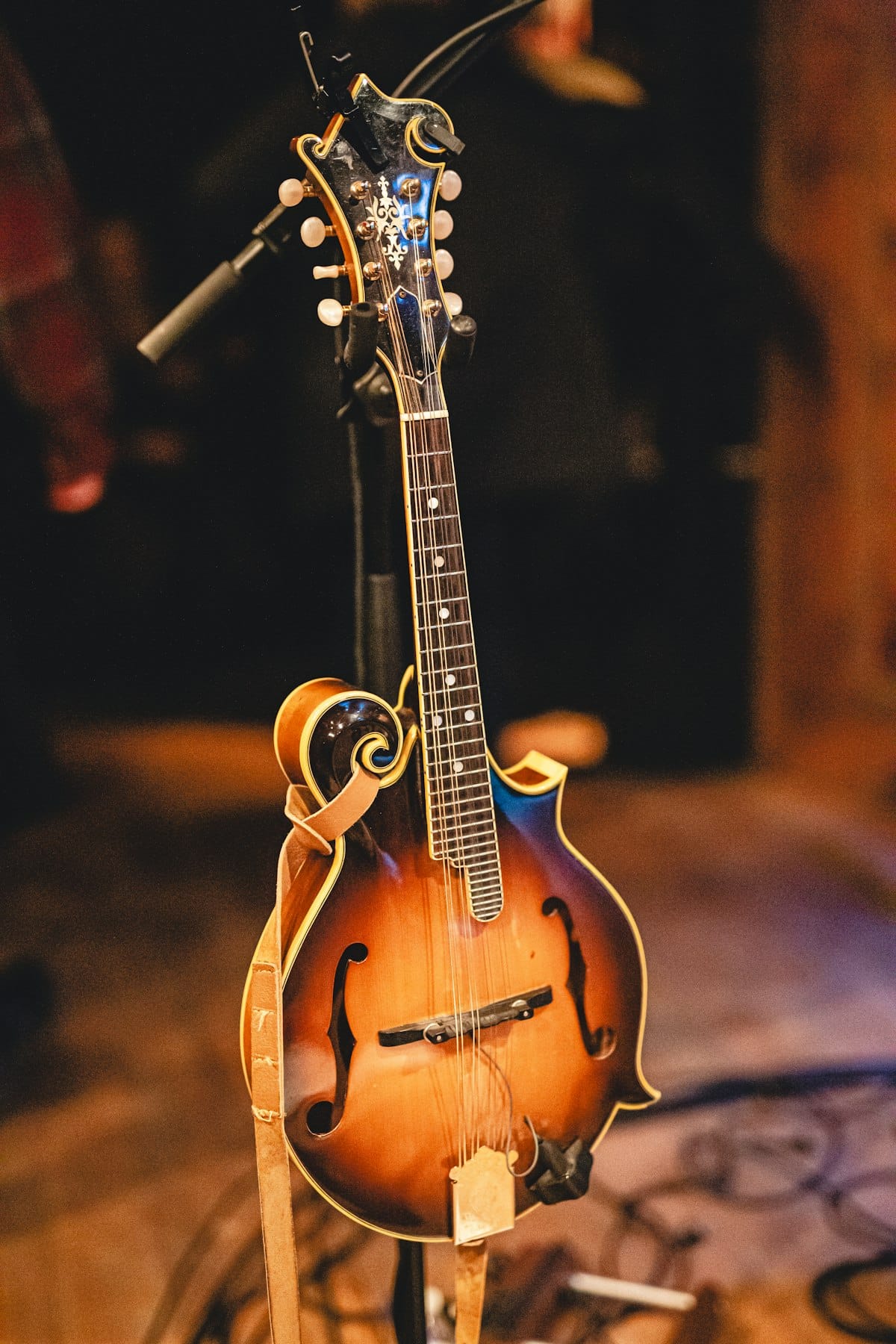 How to write tabs for mandolin in music notation software